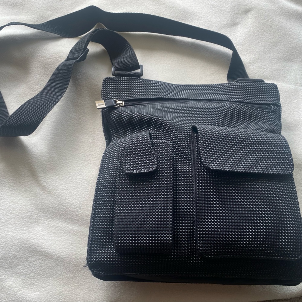 Black vinyl-patterned bag